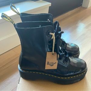Dr. Martens Molly Buttero Platform Combat Boots Size 11